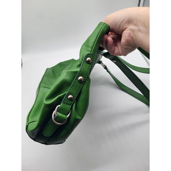 RELIC Y2K Apple Green Shoulder Bag Faux Leather Purse Double Strap *Flaw - Picture 6 of 12